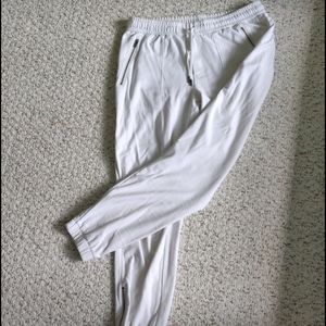 ♥️ Athleta white Joggers